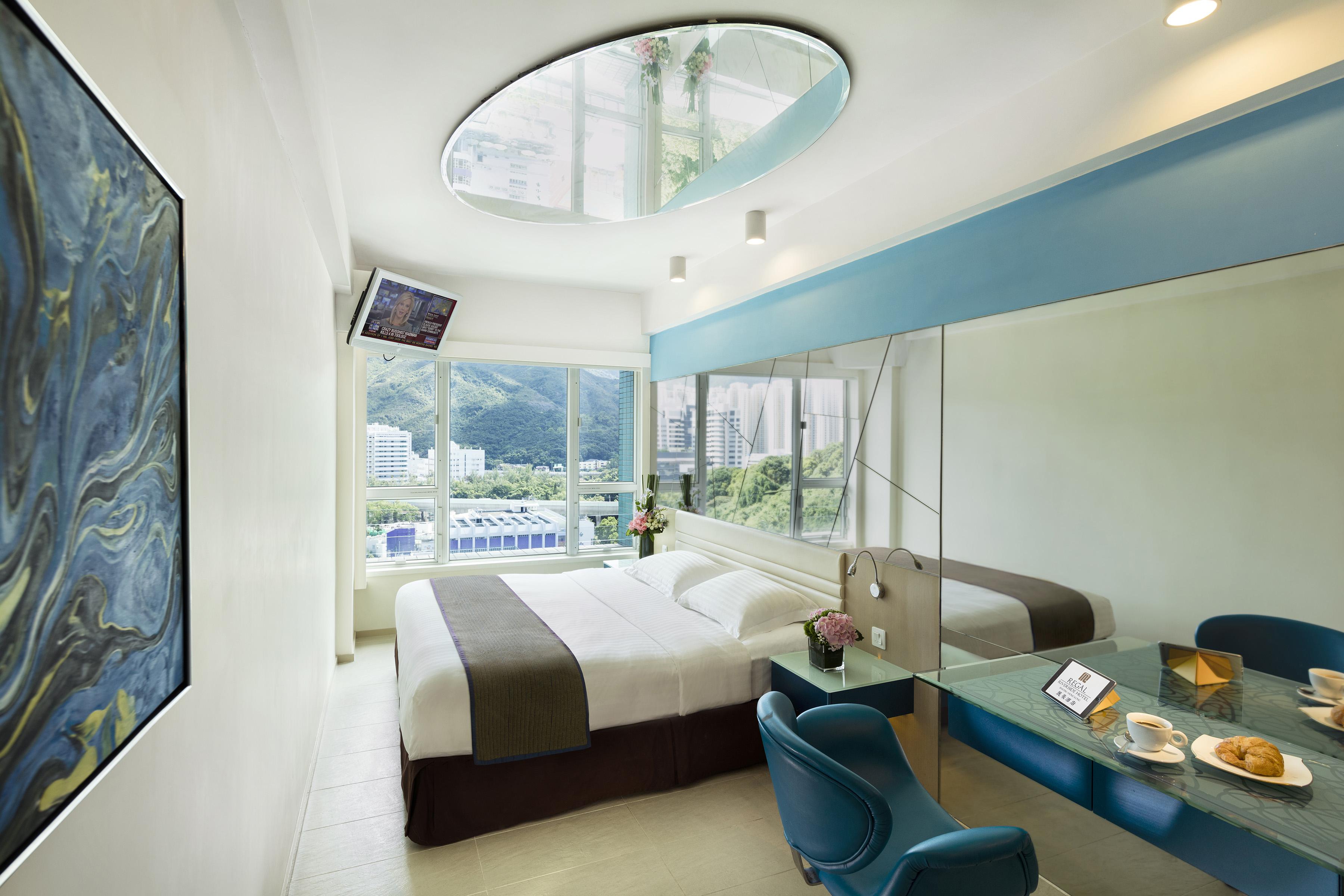 Khách sạn Regal Riverside Hong Kong