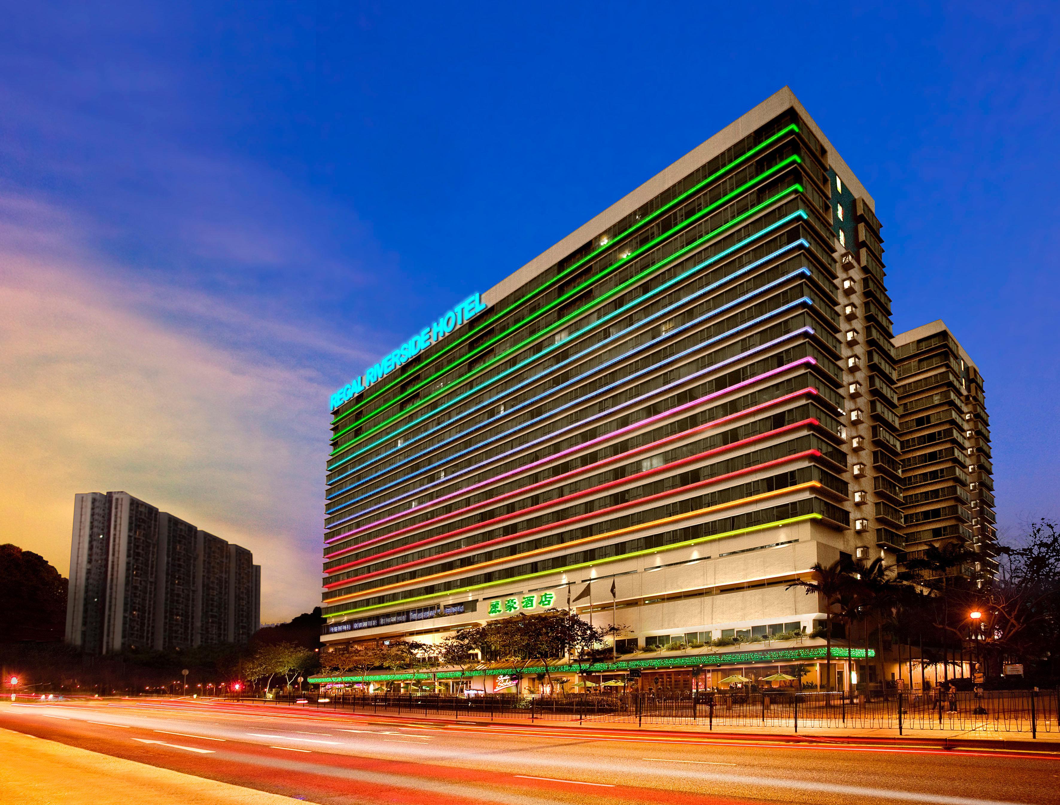 Khách sạn Regal Riverside Hong Kong