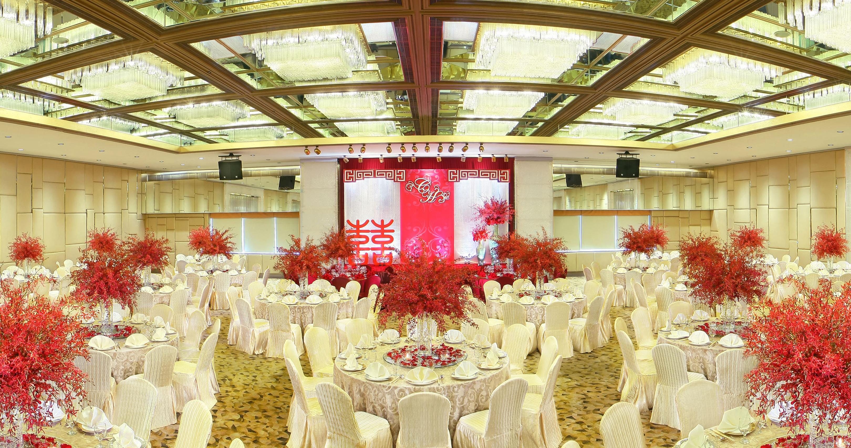 Regal Riverside Khách sạn
