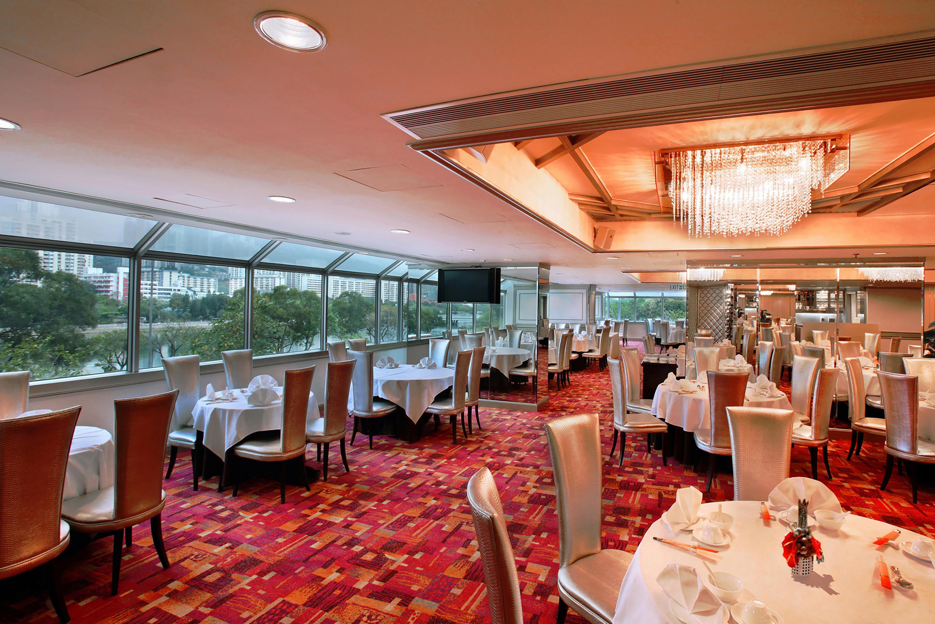 Hotel Regal Riverside 4*